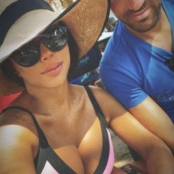 Cesc Fabregas is Seen With His Wife Daniella Semaan on Holiday in Greece 30 Photos
