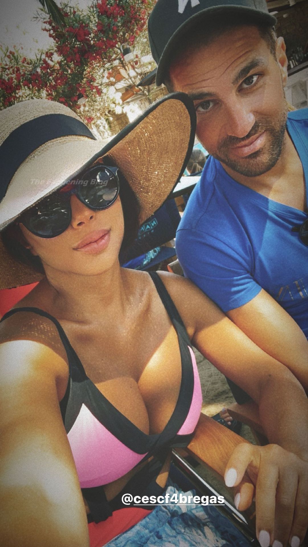 Cesc Fabregas is Seen With His Wife Daniella Semaan on Holiday in Greece (30 Photos)
