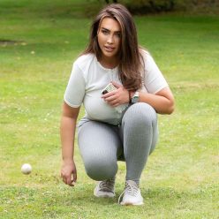Curvy Lauren Goodger Is Seen Playing with a Dog in a Park in Essex 17 Photos