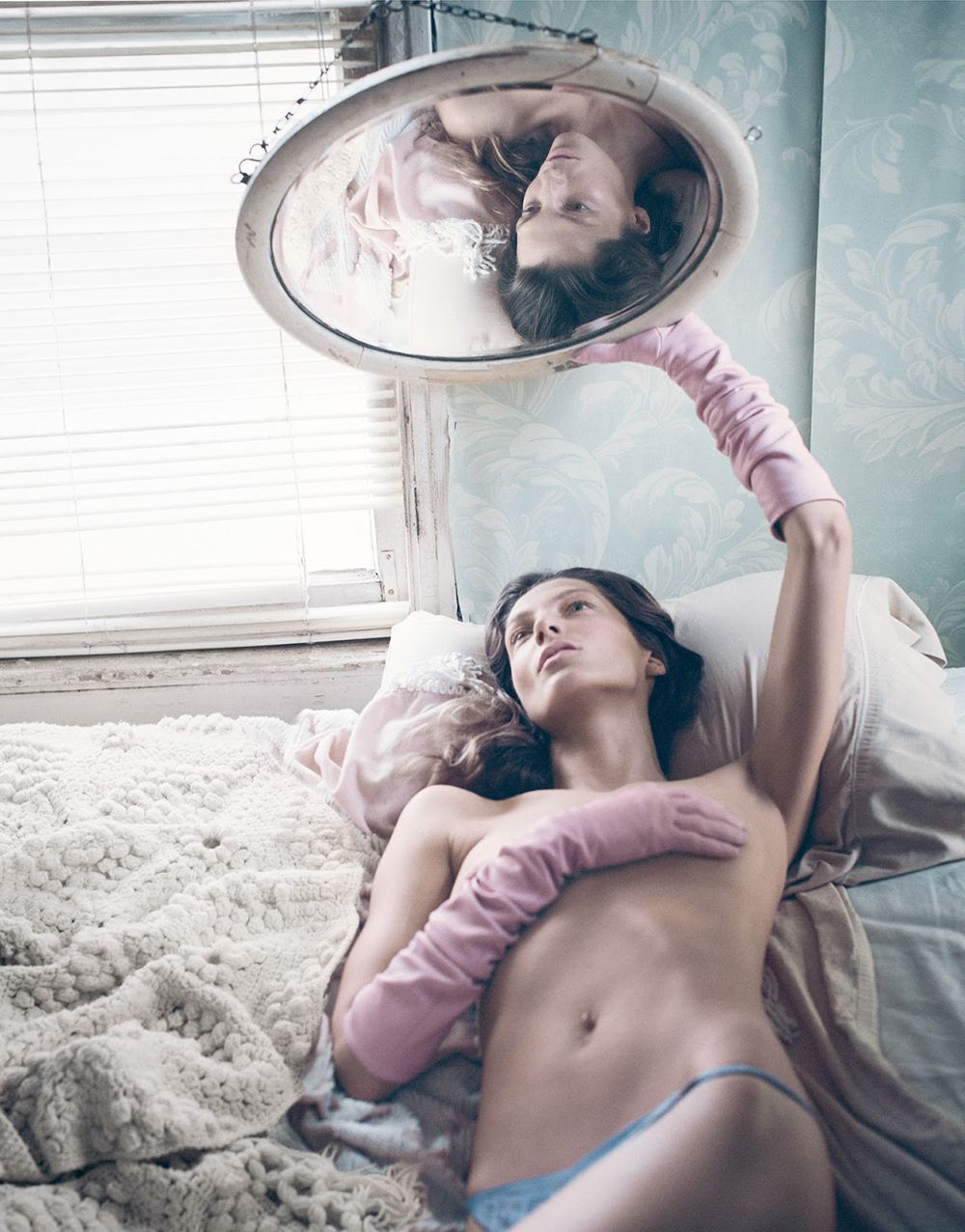 Daria Werbowy Topless (8 Photos)