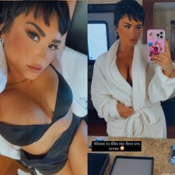 Demi Lovato Shows Off Her Tits 3 Photos