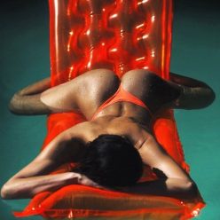 Elisa Meliani Topless 1 Photo