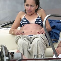 Emilia Clarke Enjoys Her Summer Holiday in Italy 96 Photos