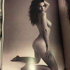 Emily Ratajkowski Naked 6 Hot Photos
