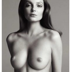 Eniko Mihalik Topless 2 Photos