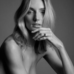 Eva Staudinger Nude 7 Photos