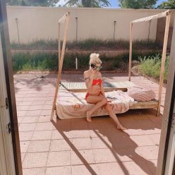 Frenchy Morgan Spends Quarantine in Her Garden 10 Photos