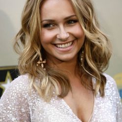 Hayden Panettiere Sexy Collection 8211 Part 2 150 Photos