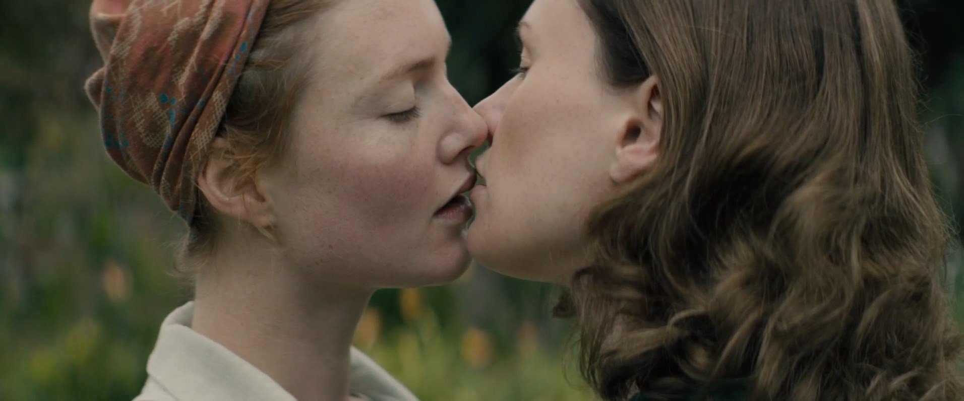 Holliday Grainger, Anna Paquin Nude - Tell It to the Bees (14 Pics + GIFs & Video)