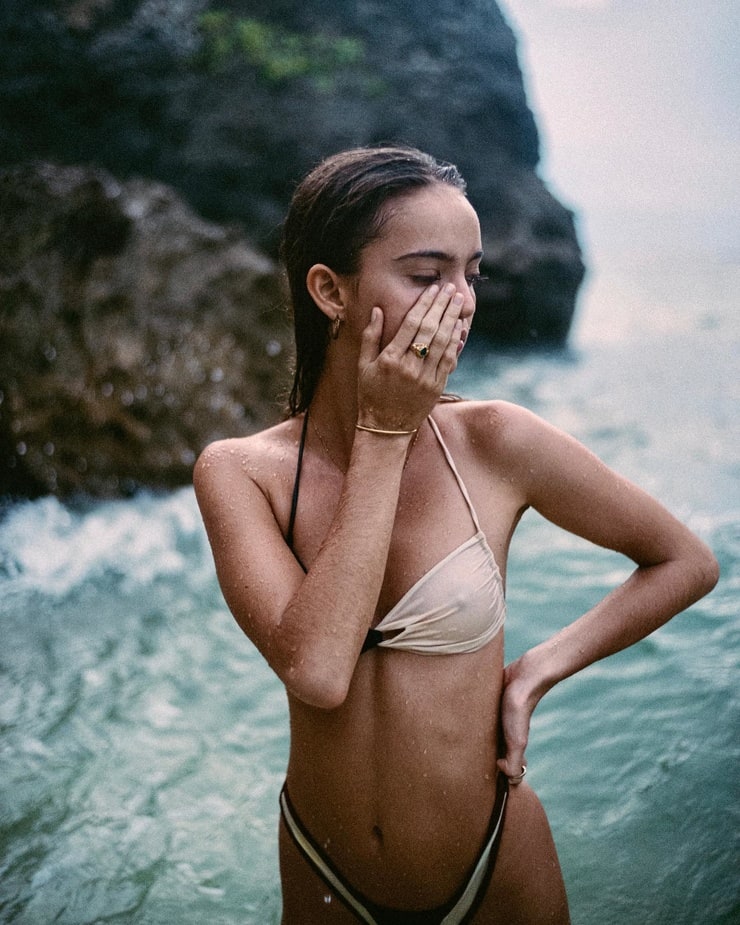 Inka Williams Shows Her Tits in a Wet See-Through Bikini (3 Photos)