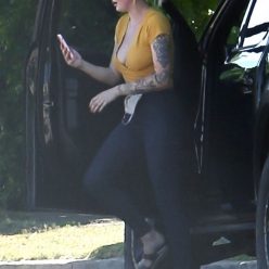 Ireland Baldwin Is Pictured Driving Around LA While Running Errands 8 Photos