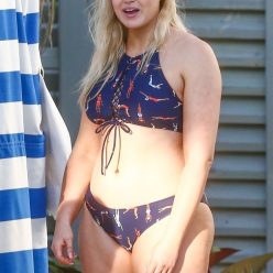 Iskra Lawrence Sexy 11 Photos