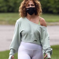 Jennifer Lopez Shows Off Her Sexy Butt in The Hamptons 28 Photos