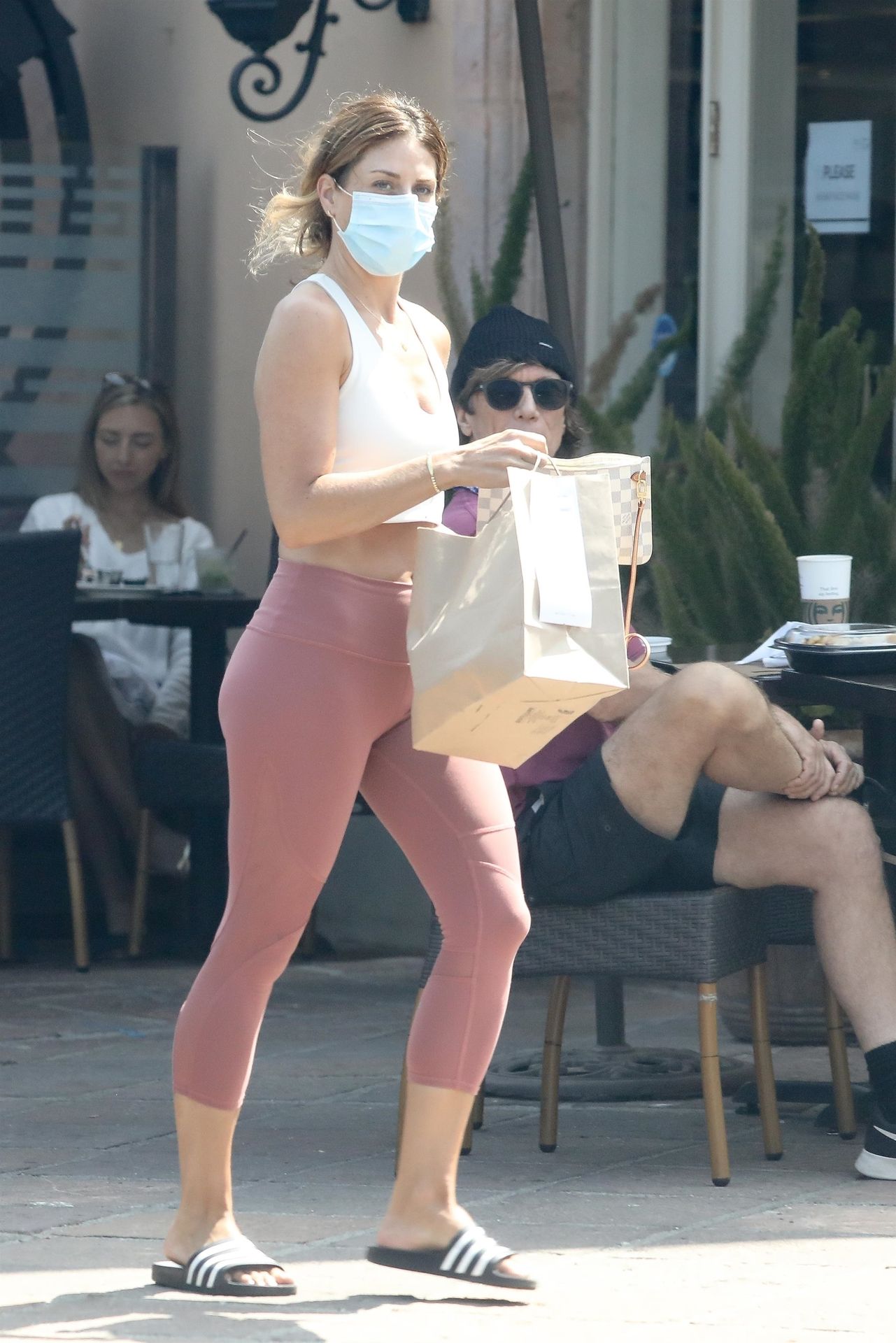 Jillian Michaels Displays Her Sexy Butt in Malibu (12 Photos)