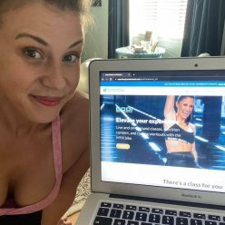 Jodie Sweetin Shows Off Her Sexy Tits 1 Photo