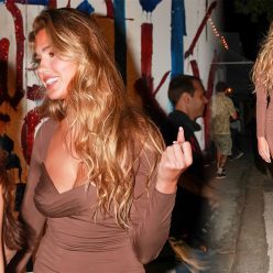 Kara Del Toro Gets Dolled Up For Dinner with a Friend at Craig8217s 10 Photos Video