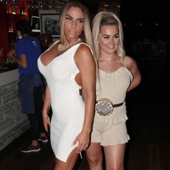 Katie Price 038 Her Friends are Seen on Holiday in Turkey 25 Photos