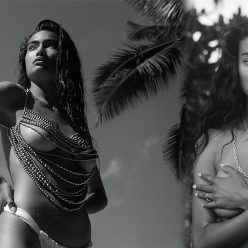 Kelly Gale Looks Beautiful as She Poses Topless in a New Shoot by Sam Crawford 8 Photos