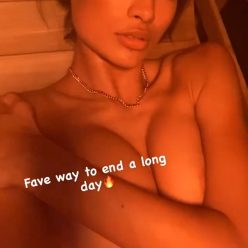 Kelly Gale Sexy 038 Topless 22 Photos
