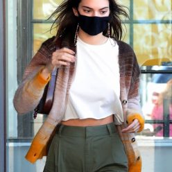 Kendall Jenner Nails Her Off Duty Look While Grabbing Breakfast in LA 30 Photos