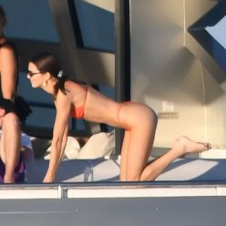 Kendall Jenner Sexy 74 Photos