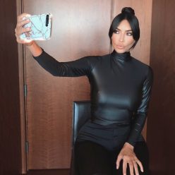 Kim Kardashian Sexy 2 New Pics