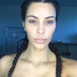 Kim Kardashian Sexy 35 Pics Video