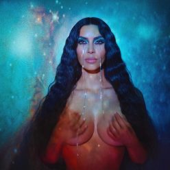 Kim Kardashian Sexy 4 New Pics