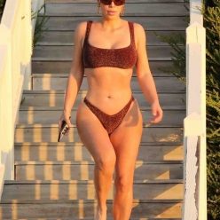 Kim Kardashian Showcases Her Quaran Kini at Early Sunrise Beach Stroll in Malibu 22 Photos