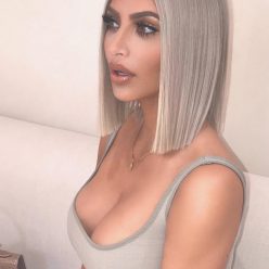 Kim Kardashian West Sexy 1 Photo