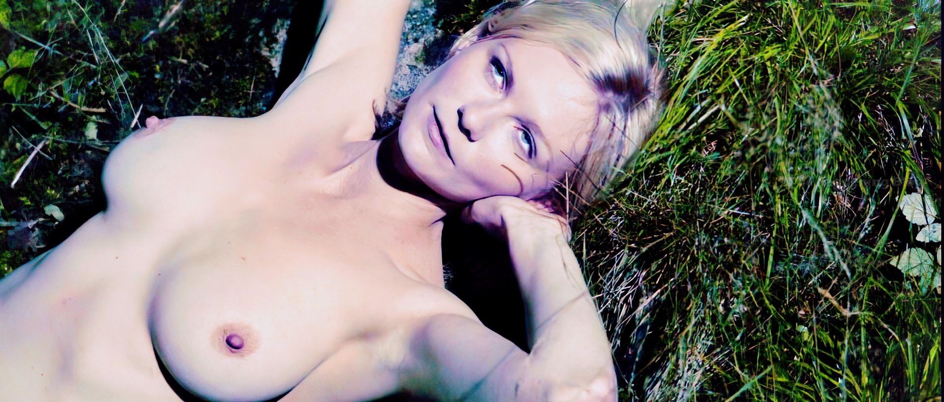 Kirsten Dunst Nude - Melancholia (7 Pics + Videos)