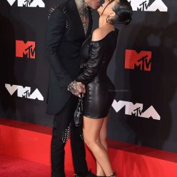 Kourtney Kardashian Stuns at the 2021 MTV Video Music Awards 96 Photos