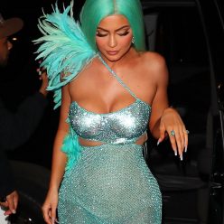 Kylie Jenner Sexy 55 New Photos Video