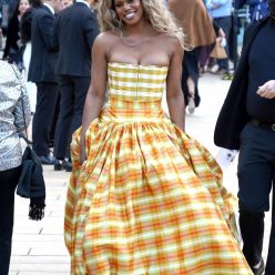 Laverne Cox Displays Her Cleavage at The 2021 New York City Ballet Fall Fashion Gala 33 Photos