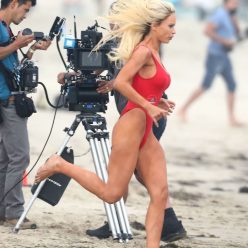 Lily James Transforms Into the Sexy 908217s Baywatch Icon Pamela Anderson on the Set i