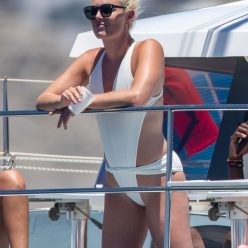 Lindsey Vonn Shows Off Her Olympian Physique in a White Swimsuit 67 Photos