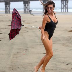Lizzie Cundy Sexy 32 New Photos