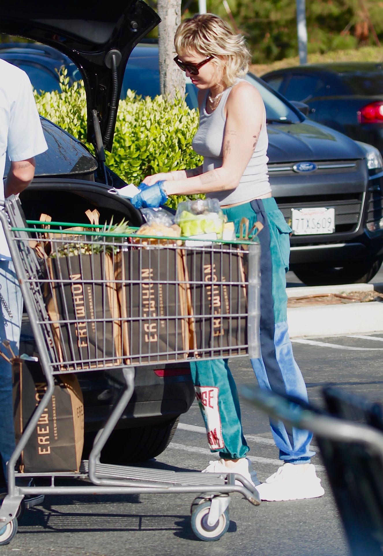 Miley Cyrus & Cody Simpson Are Spotted Shopping in Los Angeles (19 Photos)