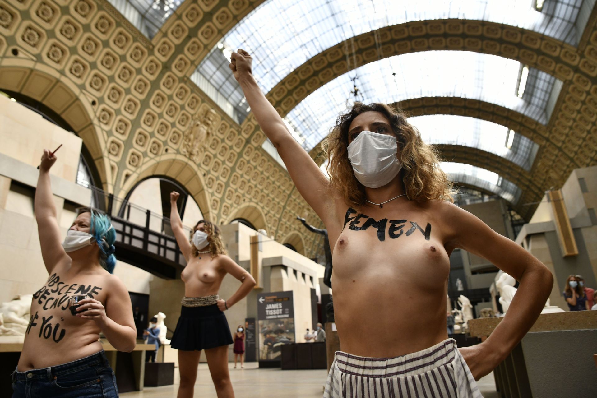 протест голых женщинах фото 53