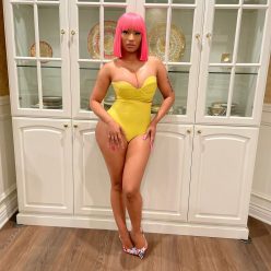 Nicki Minaj Hot 3 New Photos