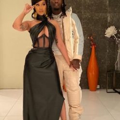 Offset and Cardi B Blow 100K in Ones at a Strip Club in Los Angeles 18 Photos