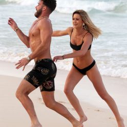 Olivia Bentley and Joshua Ritchie Enjoy Their Vacation in Punta Cuna 26 Photos