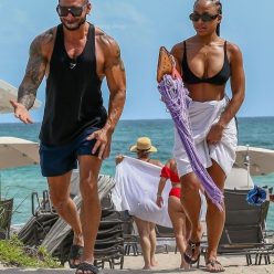 Pauly D 038 Nikki Hall Works On Their Tans Together in Miami Beach 27 Photos