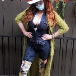 Phoebe Price Poses for Photos in her Coronavirus Mask 21 Photos