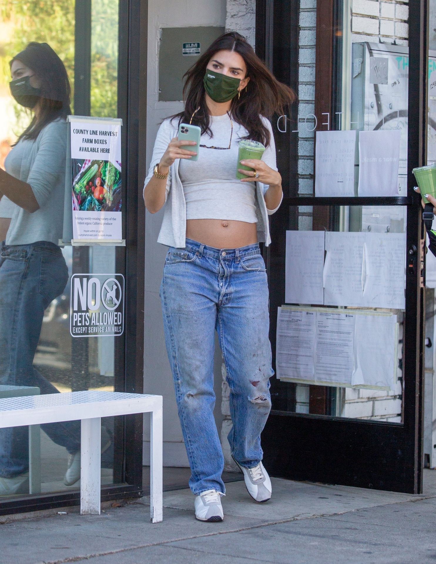 Pregnant Emily Ratajkowski Bares Her Growing Tits And Belly In La 71 Fotos Naakte Beroemdheid 