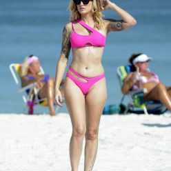 Reagan Lush Hits the Beach in Florida 25 Photos