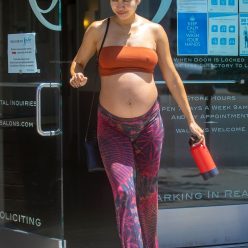 Renee Puente Shows Off Her Pregnant Boobs 8 Photos