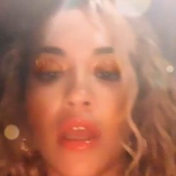 Rita Ora Tit Flash 9 Pics Video