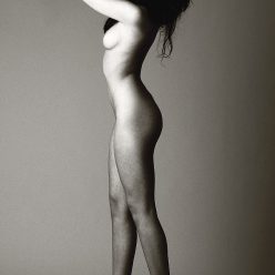 Sara Chafak Topless 3 Photos
