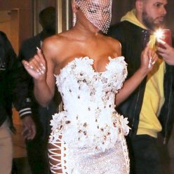 Saweetie Is Sexy in a White Corset 12 Photos